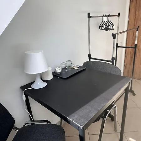 Golebia-budget فندق مبيت وإفطار