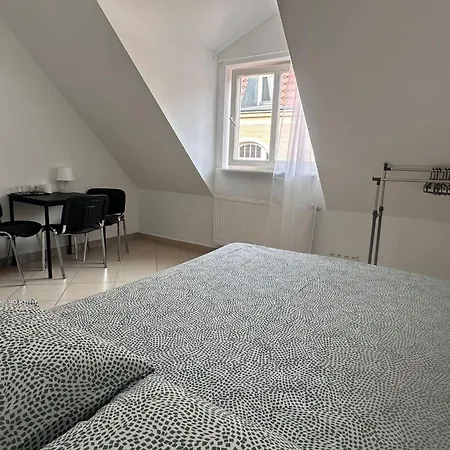 Golebia-budget فندق مبيت وإفطار