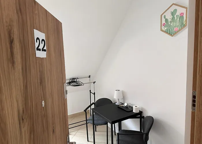 Golebia-budget Bed & Breakfast Poznan