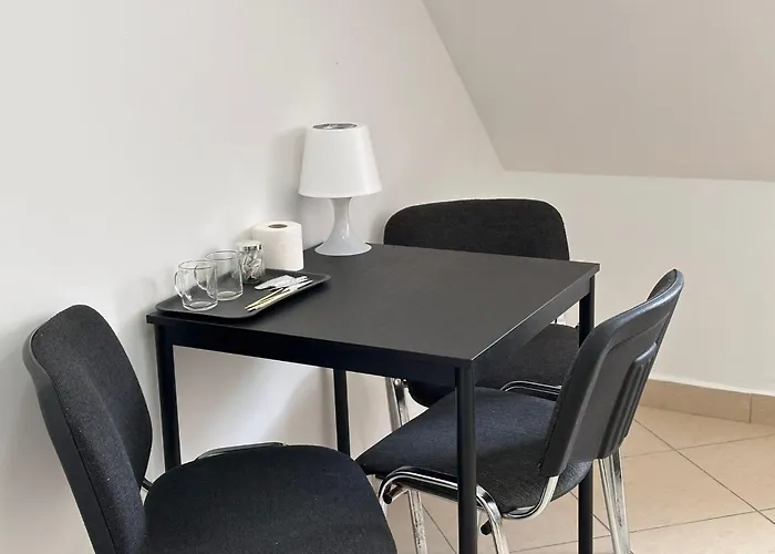 Golebia-budget * Poznan